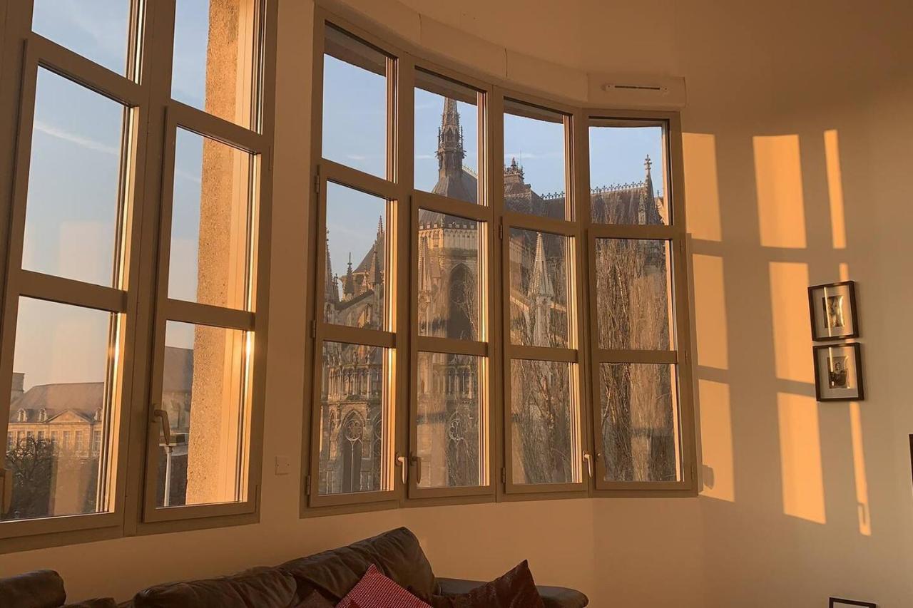 Loft Des Sacres - Vue Unique Sur La Cathedrale Lägenhet Reims Exteriör bild